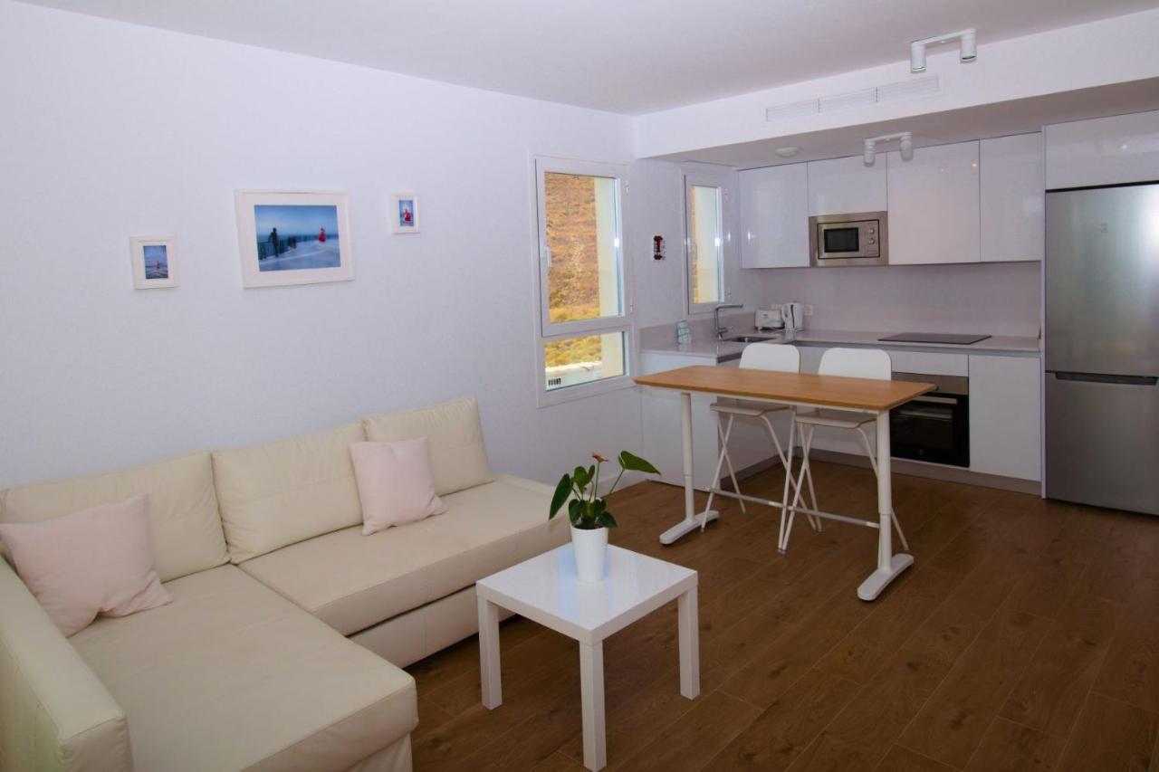 Apartment By The Sea Calaceite Torrox Exterior photo